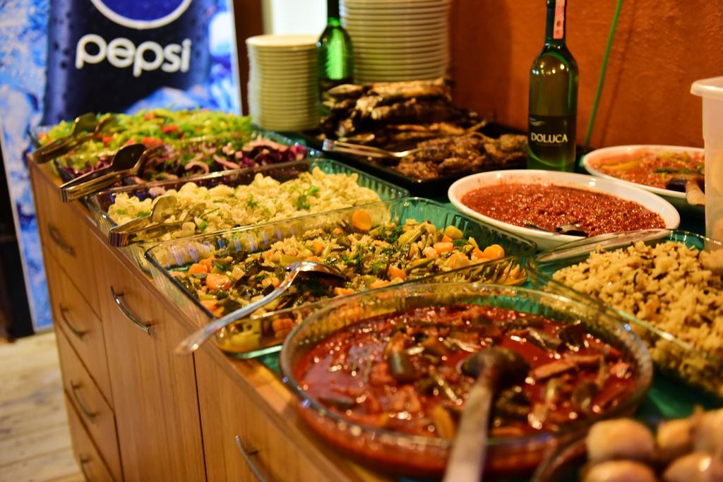 阿里巴巴酒店 Çıralı 外观 照片